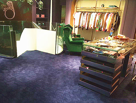 服裝珠寶展廳